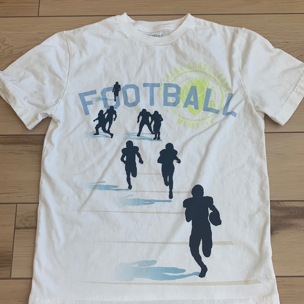 Gap kids football short sleeve t-shirt